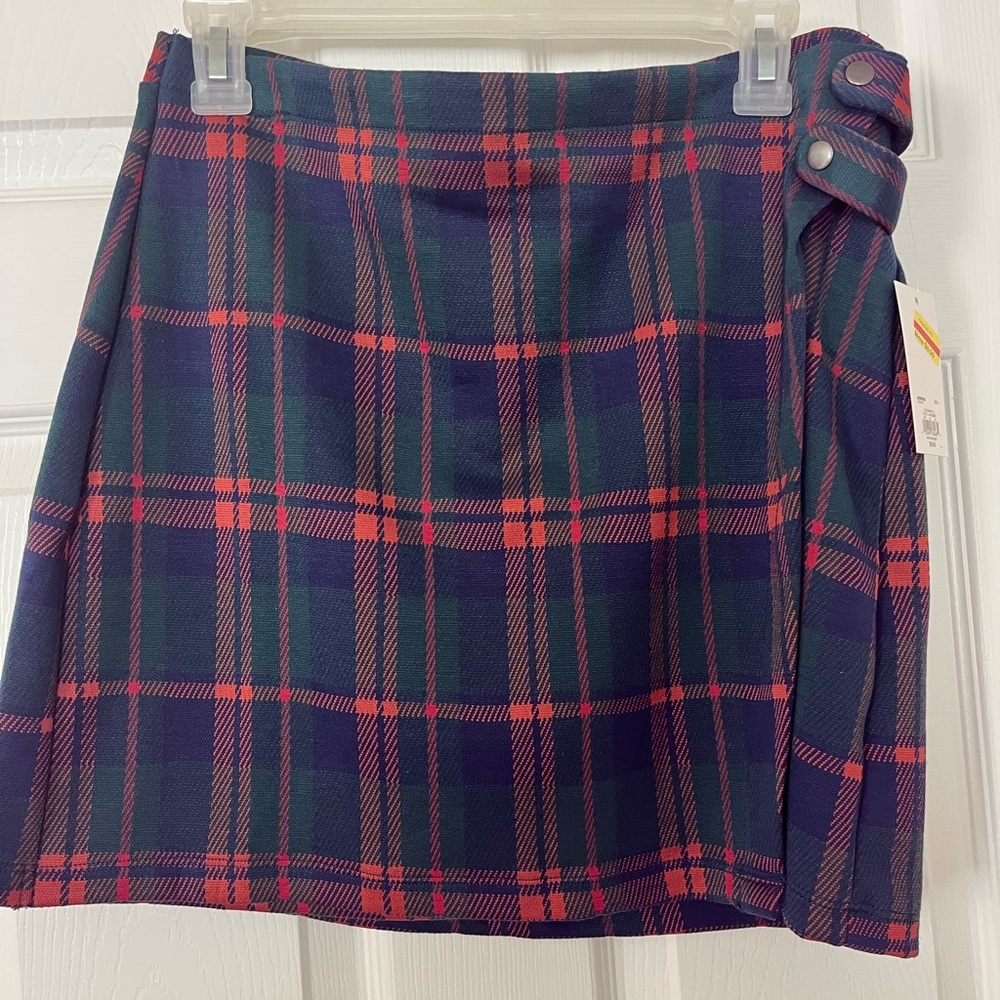 plaid mini skirt